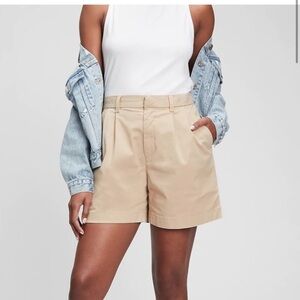 Classic Fit Shorter Length Pleated Shorts